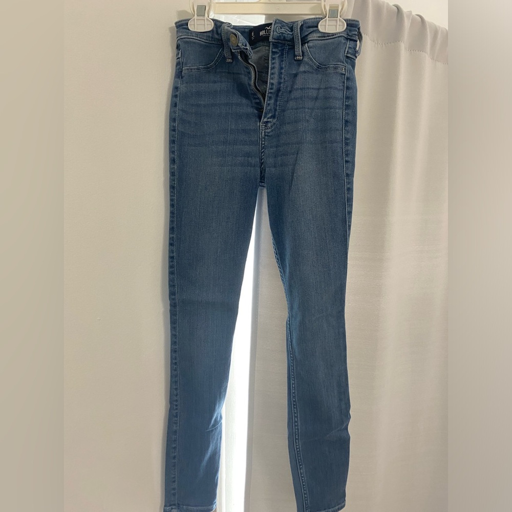 Hollister High-rise Jean Legging (Advanced Stretch)